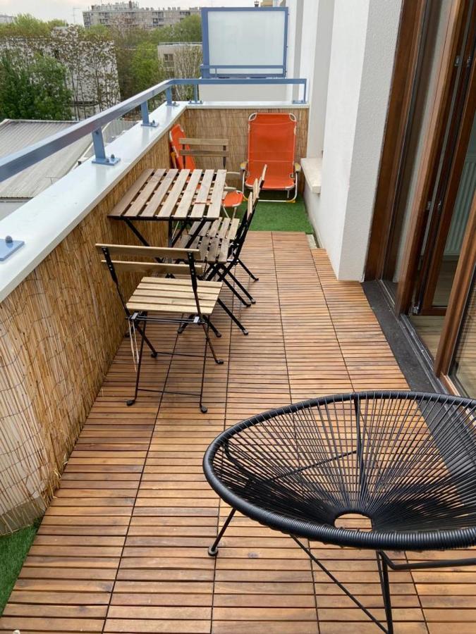 2 Bedroom Apartment + Parking 圣但尼 外观 照片
