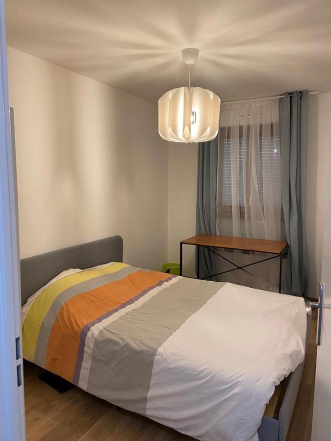 2 Bedroom Apartment + Parking 圣但尼 外观 照片